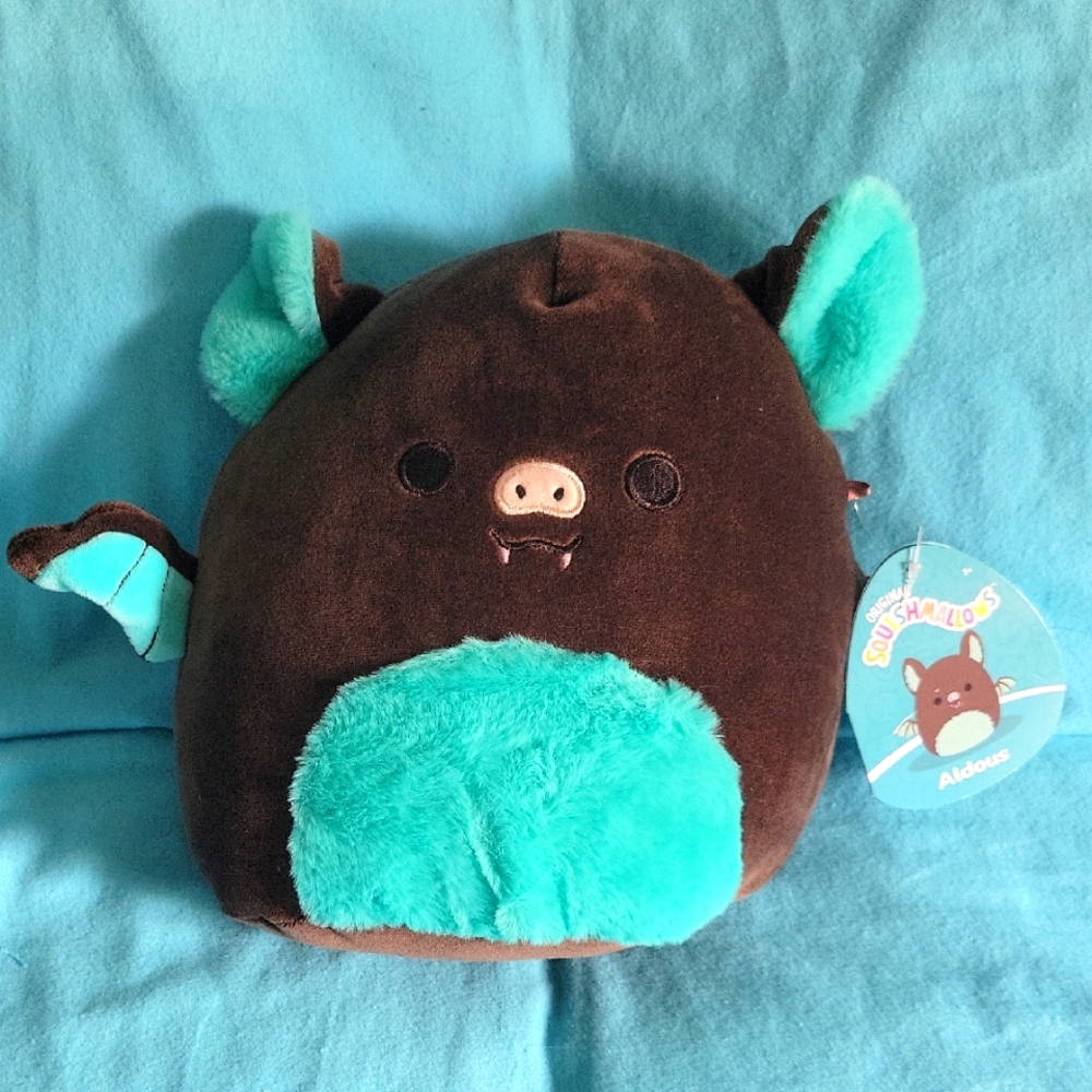 🆕️ Squishmallows Aldous the bat 8"